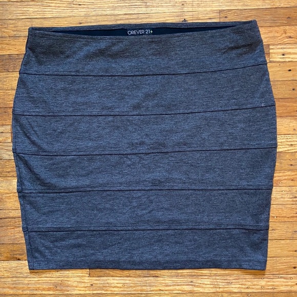 Forever 21 Dresses & Skirts - Forever 21 Plus Gray Skirt